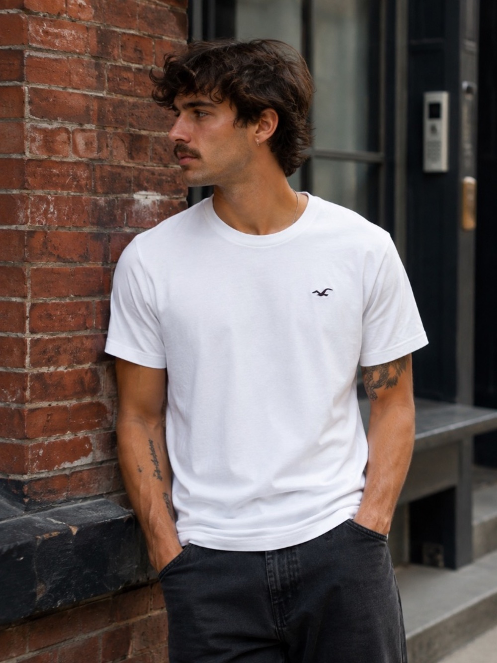 Hollister Must-Have Collection Men's White Tee